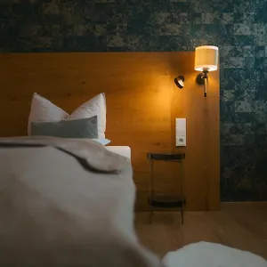 3* Hotel Poellners 20 Min Von Muenchen Hbf
